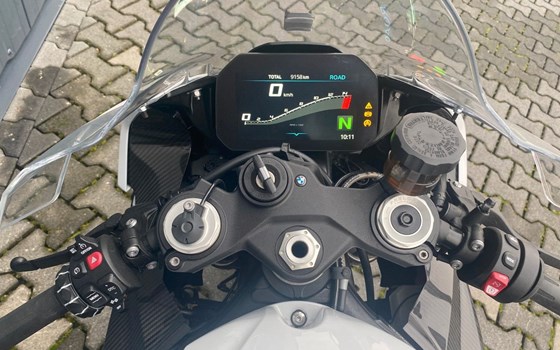 Gebrauchtmotorrad BMW S 1000 RR - Bild 4