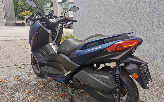 Gebrauchtmotorrad Yamaha XMAX 300 - Bild 2