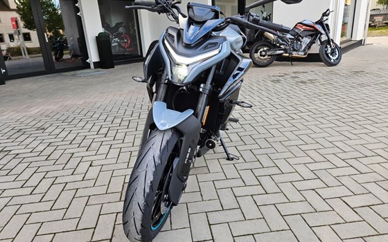 Neufahrzeug CFMOTO 675NK - Bild 11