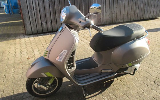 Neufahrzeug Vespa GTS 300 Super Tech - Bild 6