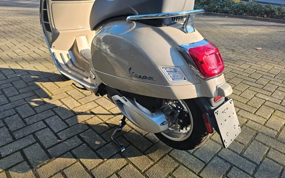 Neufahrzeug Vespa GTS 310 - Bild 10