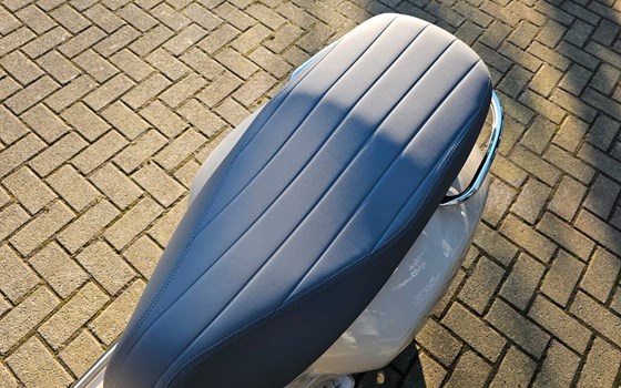 Neufahrzeug Vespa GTS 310 - Bild 15