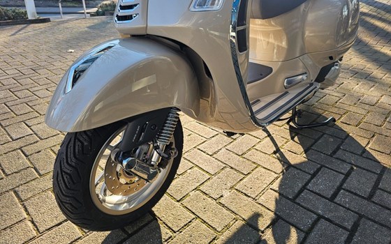 Neufahrzeug Vespa GTS 310 - Bild 4