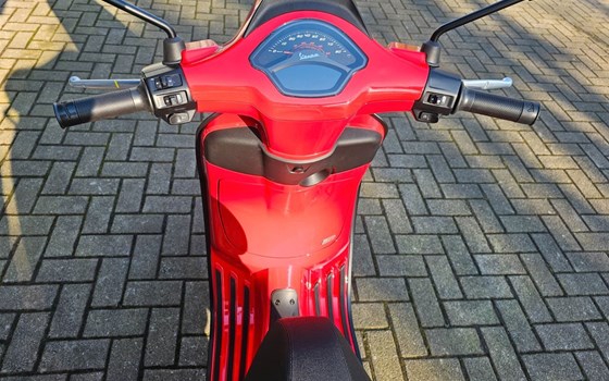 Neufahrzeug Vespa Sprint 50 S - Bild 10
