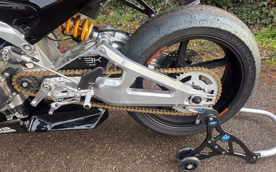 Gebrauchtmotorrad Aprilia RS 660 - Bild 3