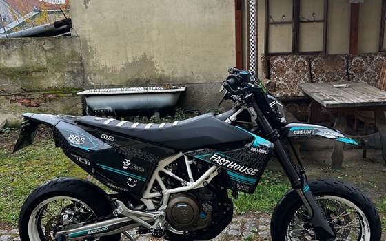 Gebrauchtmotorrad Husqvarna 701 Supermoto - Bild 1