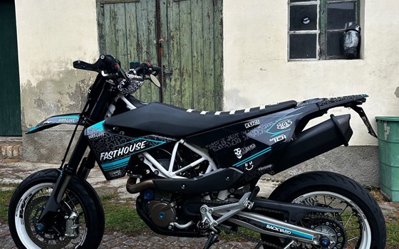 Gebrauchtmotorrad Husqvarna 701 Supermoto - Bild 2