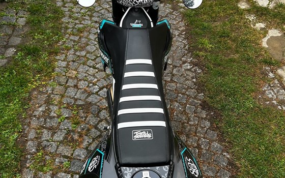 Gebrauchtmotorrad Husqvarna 701 Supermoto - Bild 10