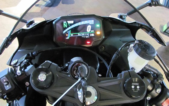 Neufahrzeug Kawasaki Ninja ZX-6R - Bild 7