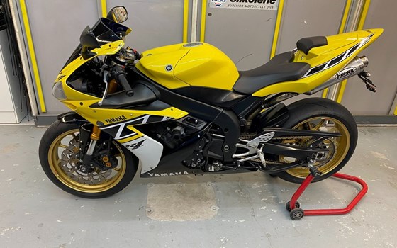 Gebrauchtmotorrad Yamaha R1 - Bild 2