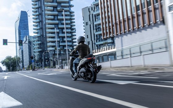 Neufahrzeug Yamaha NMAX 125 Tech MAX - Bild 12