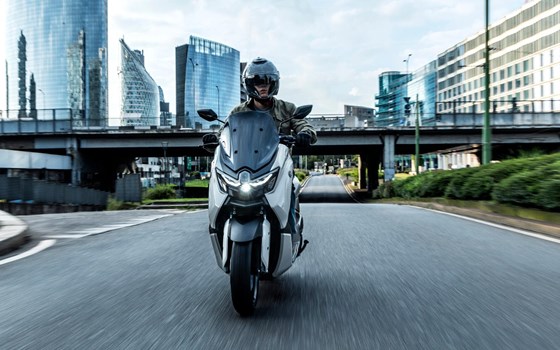 Neufahrzeug Yamaha NMAX 125 Tech MAX - Bild 14