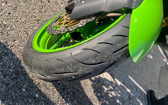 Gebrauchtmotorrad Kawasaki Ninja ZX-10R - Bild 5