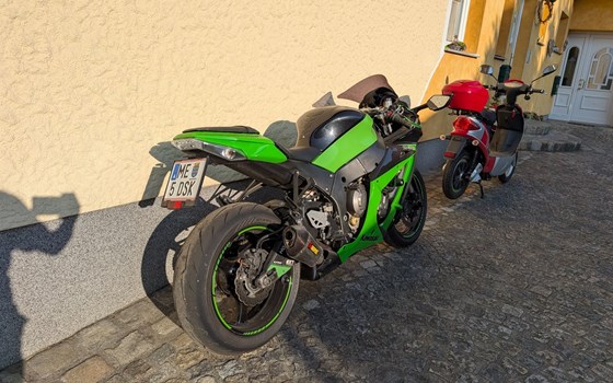 Gebrauchtmotorrad Kawasaki Ninja ZX-10R - Bild 2