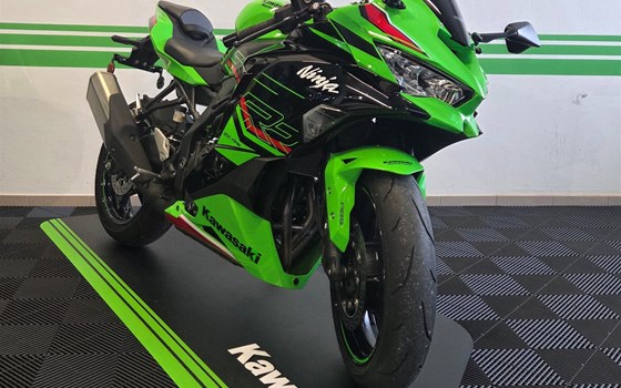 Gebrauchtmotorrad Kawasaki Ninja ZX-4RR - Bild 2