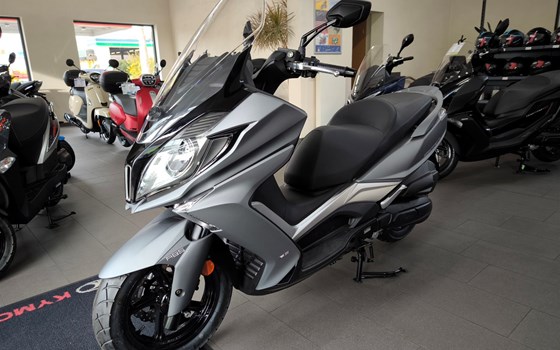 Gebrauchtmotorrad Kymco New Downtown 125i ABS - Bild 2