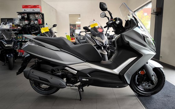 Gebrauchtmotorrad Kymco New Downtown 125i ABS - Bild 5