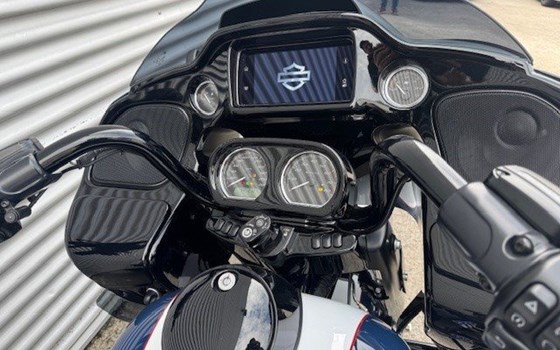 Gebrauchtmotorrad Harley-Davidson Touring Road Glide Special FLTRXS - Bild 6