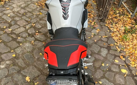 Gebrauchtmotorrad Yamaha MT-10 - Bild 2
