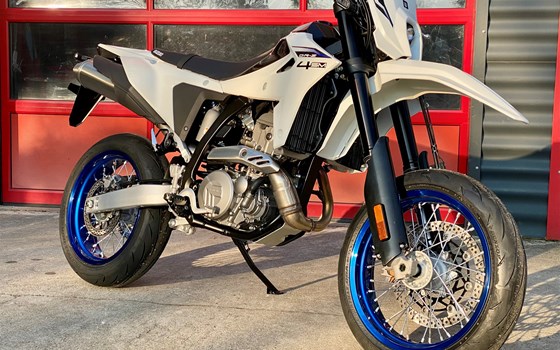 Neufahrzeug Suzuki DR-Z4SM - Bild 4