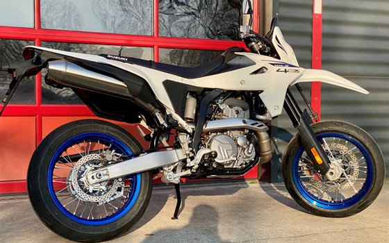 Neufahrzeug Suzuki DR-Z4SM - Bild 10