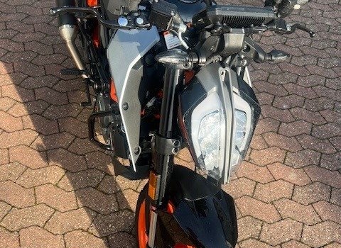 Gebrauchtmotorrad KTM 390 Duke - Bild 6