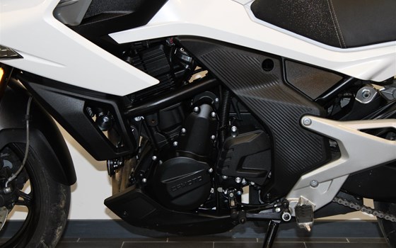 Gebrauchtmotorrad CFMOTO 700MT - Bild 9