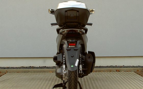 Neufahrzeug Honda SH350i - Bild 7