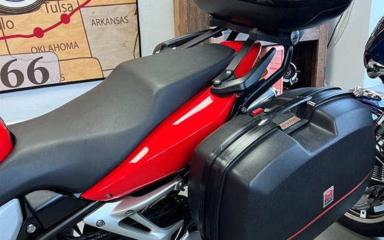 Gebrauchtmotorrad Honda VFR 800 F - Bild 5