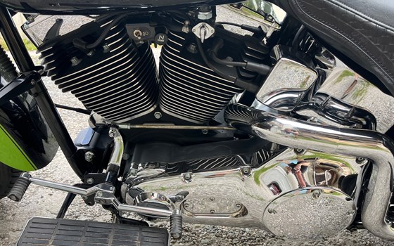 Gebrauchtmotorrad Harley-Davidson Softail Heritage Classic FLSTC - Bild 9