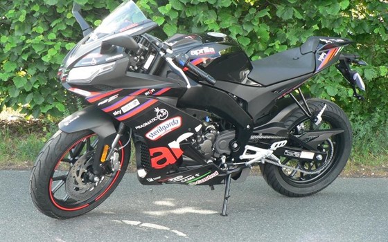 Neufahrzeug Aprilia RS 125 GP Replica - Bild 2
