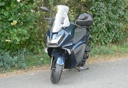 Neumotorrad Kymco Sky Town 50i