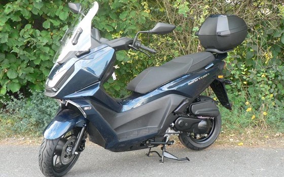 Neufahrzeug Kymco Sky Town 50i - Bild 2