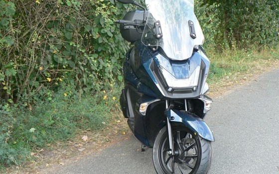 Neufahrzeug Kymco Sky Town 50i - Bild 3