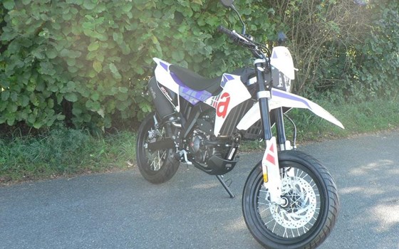 Neufahrzeug Aprilia SX 125 - Bild 4