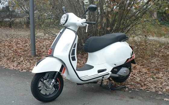 Neufahrzeug Vespa GTS 125 - Bild 2