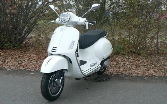 Neufahrzeug Vespa GTS 310 Super - Bild 2