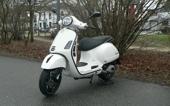 Neufahrzeug Vespa GTS 125 - Bild 4