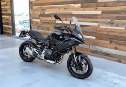 Neumotorrad BMW F 900 XR