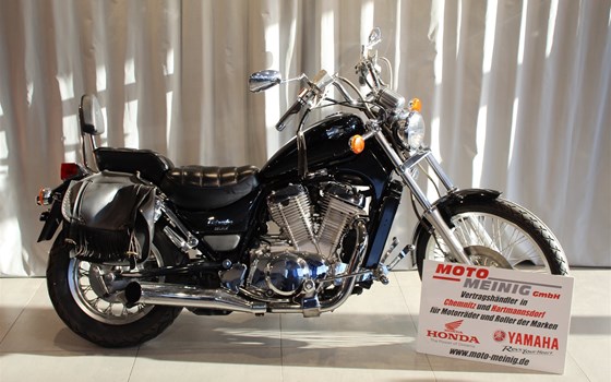 Gebrauchtmotorrad Suzuki Intruder VS 800 - Bild 1