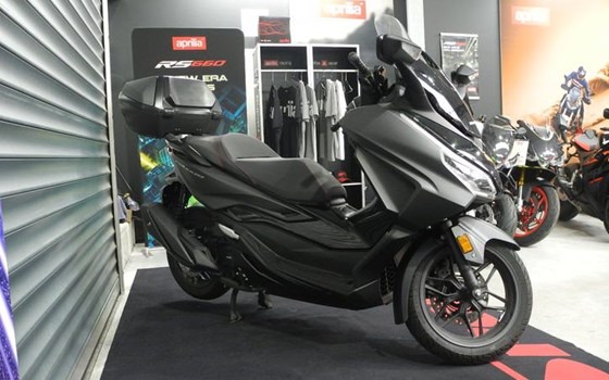 Gebrauchtmotorrad Honda Forza 350 - Bild 5