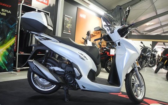 Gebrauchtmotorrad Honda SH350i - Bild 6