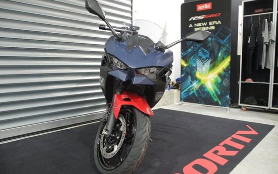 Neufahrzeug Kawasaki Ninja 500 SE - Bild 3