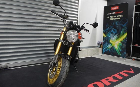 Neufahrzeug Kawasaki Z900 RS SE - Bild 3