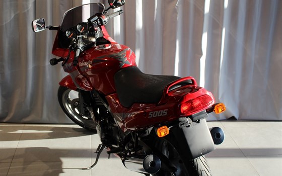 Gebrauchtmotorrad Kawasaki GPZ 500 S - Bild 10