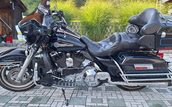 Gebrauchtmotorrad Harley-Davidson Electra Glide Ultra Classic FLHTCU - Bild 11