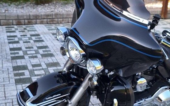 Gebrauchtmotorrad Harley-Davidson Electra Glide Ultra Classic FLHTCU - Bild 6