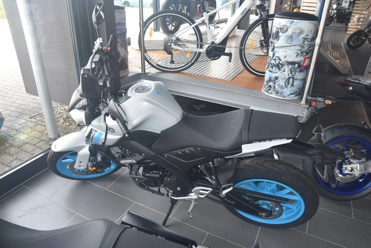 Yamaha MT-125 