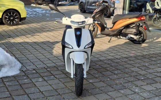 Neufahrzeug Piaggio Liberty 125 S - Bild 4