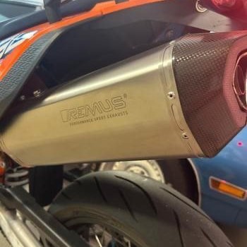 Gebrauchtmotorrad KTM 690 SMC R - Bild 2